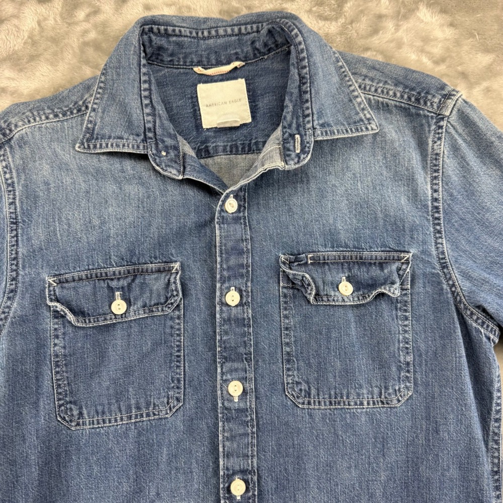American Eagle Mens Denim Button Down Shirt Medium Wash Blue Cotton Small 11/18 - Picture 11 of 16